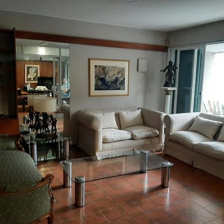 Casa Quinta Seccion A 150 Metros Parque San Martin Y 300 Metros Av Aristides Villanueva เมนโดซา ภายนอก รูปภาพ